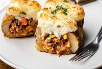 Shepherd’s Pie Potato Boats