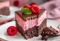 Velvet Raspberry Chocolate Cloud