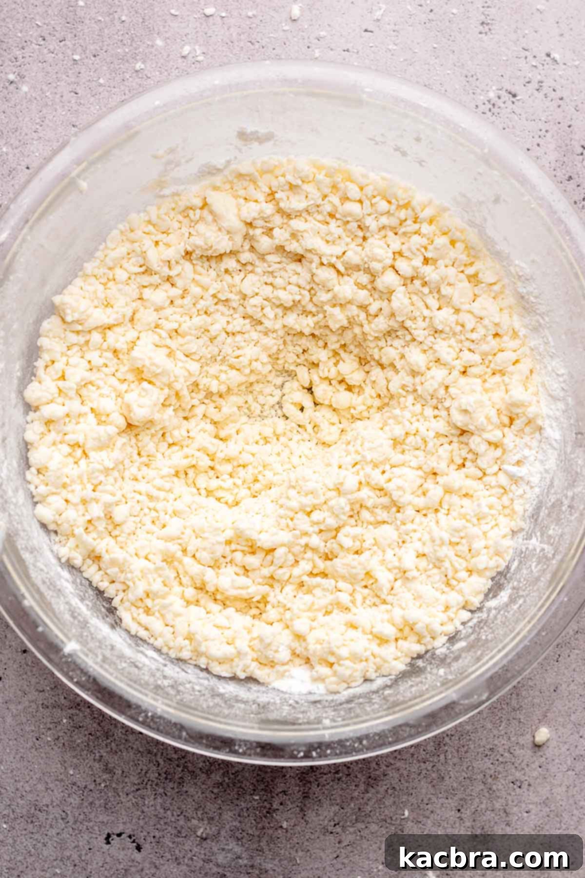 Crumbly peppermint filling in a bowl.